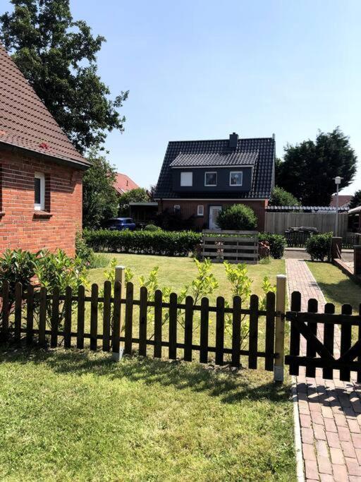 "Kleine 4" Idyllisches Tinyhouse An Der Nordsee Norden Dış mekan fotoğraf